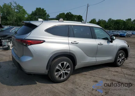 2021 Toyota Highlander Xle из США, поврежденный, VIN 5TDGZRBH4MS552129